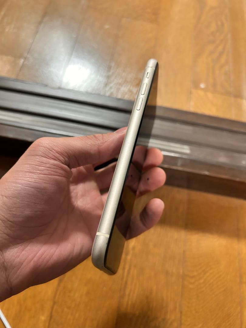 Apple iPhone11 本体 ホワイト128GB フィルム・iface