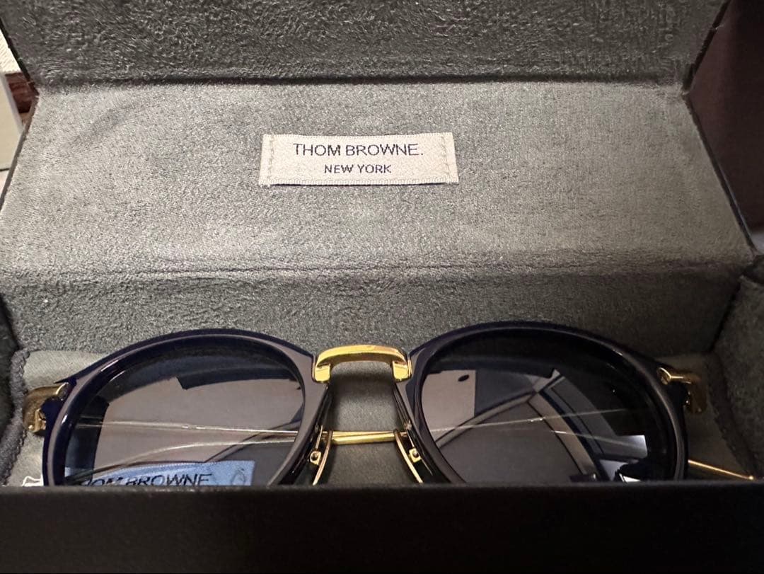 希少　THOM BROWNE TB-011 NAVY×18KGOLD 46サイズ