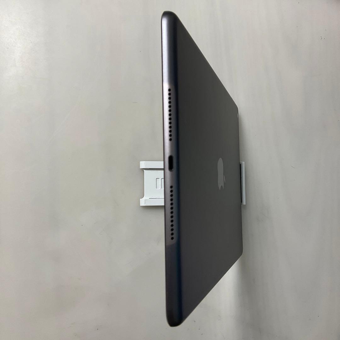 iPad 第7世代　32GB Wi-Fi 美品