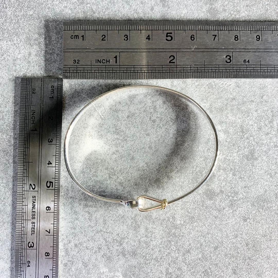 箱袋付き ティファニー フック&アイ バングル ゴールド ブレスレット WG1