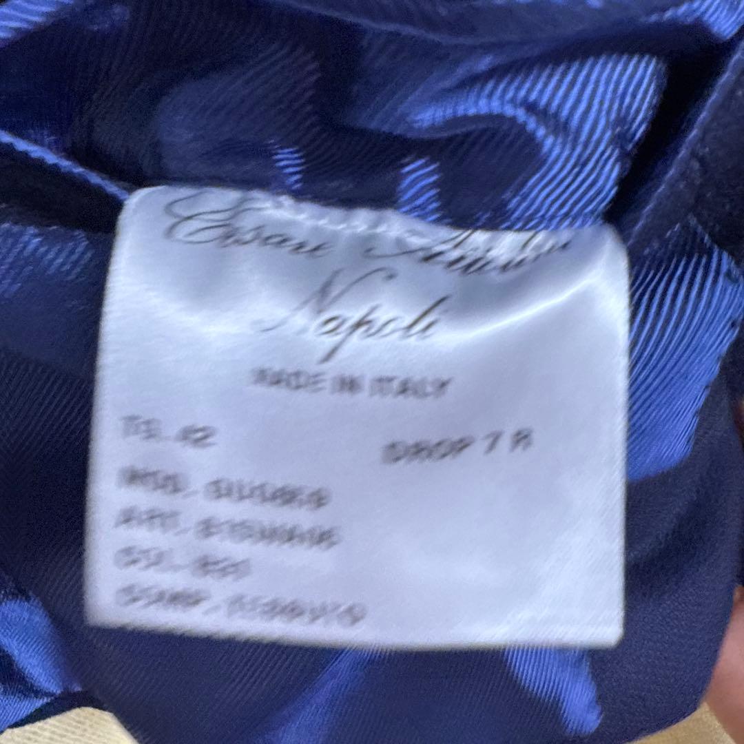 ネイビー ダブルブレストジャケット　チェザレ・アットリーニ