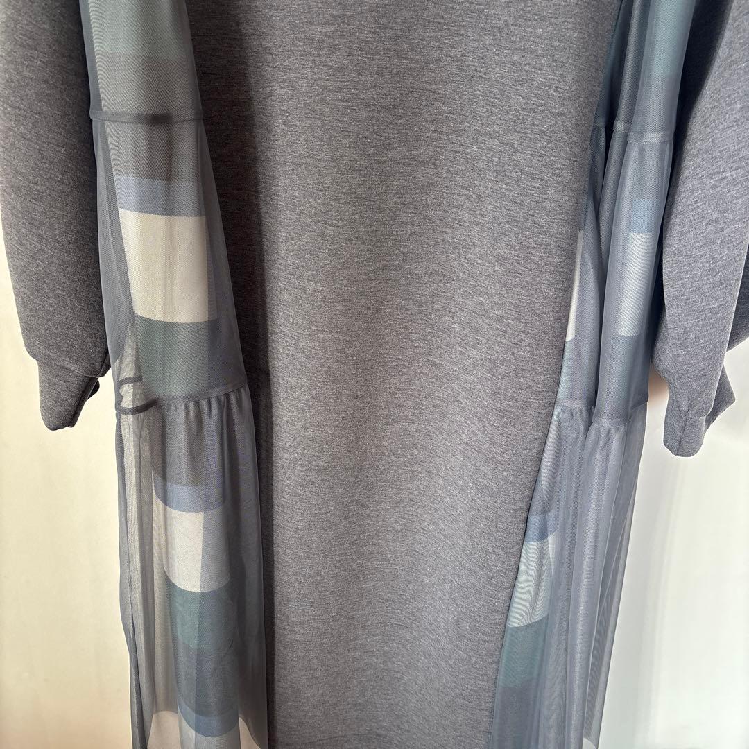 新品値下げ‼️BLUE LABEL CRESTBRIDGE切り替えワンピース36