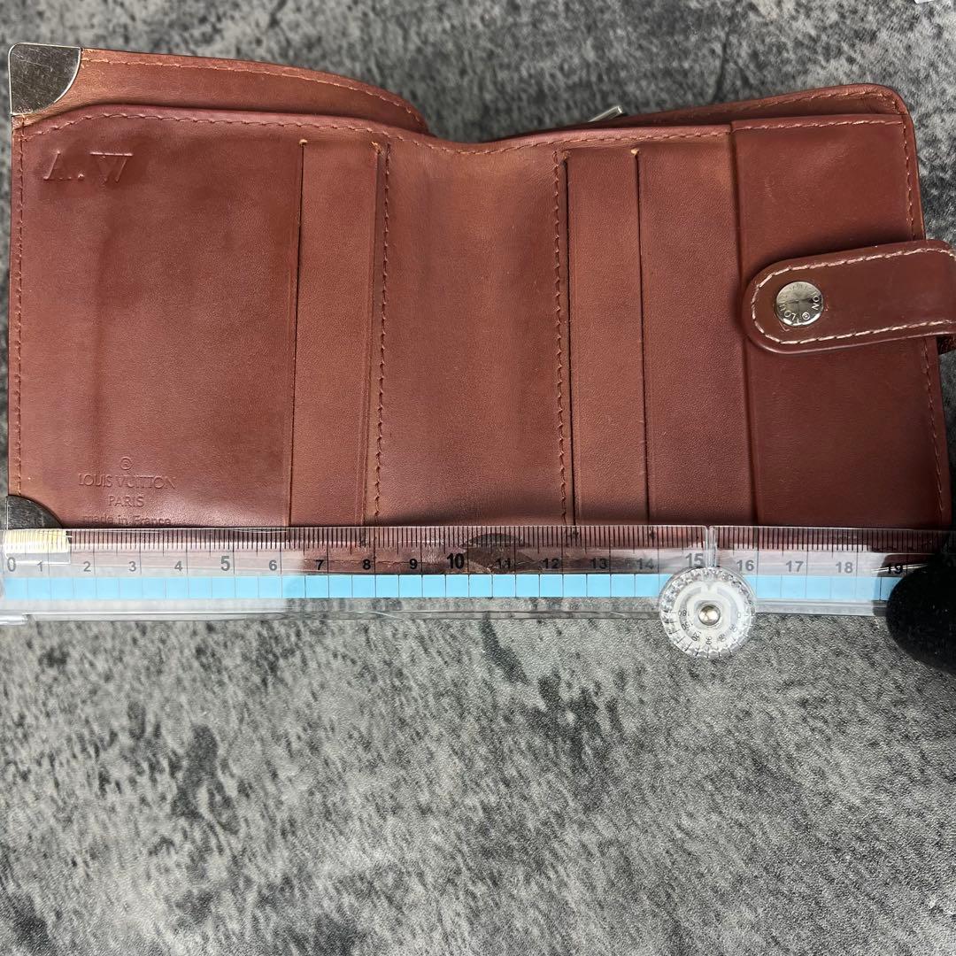 LOUIS VUITTON Suhali 上質レザー 二つ折り財布