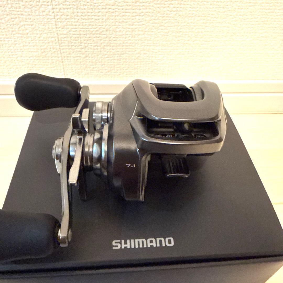 シマノ　22 バンタム　HG 右巻き