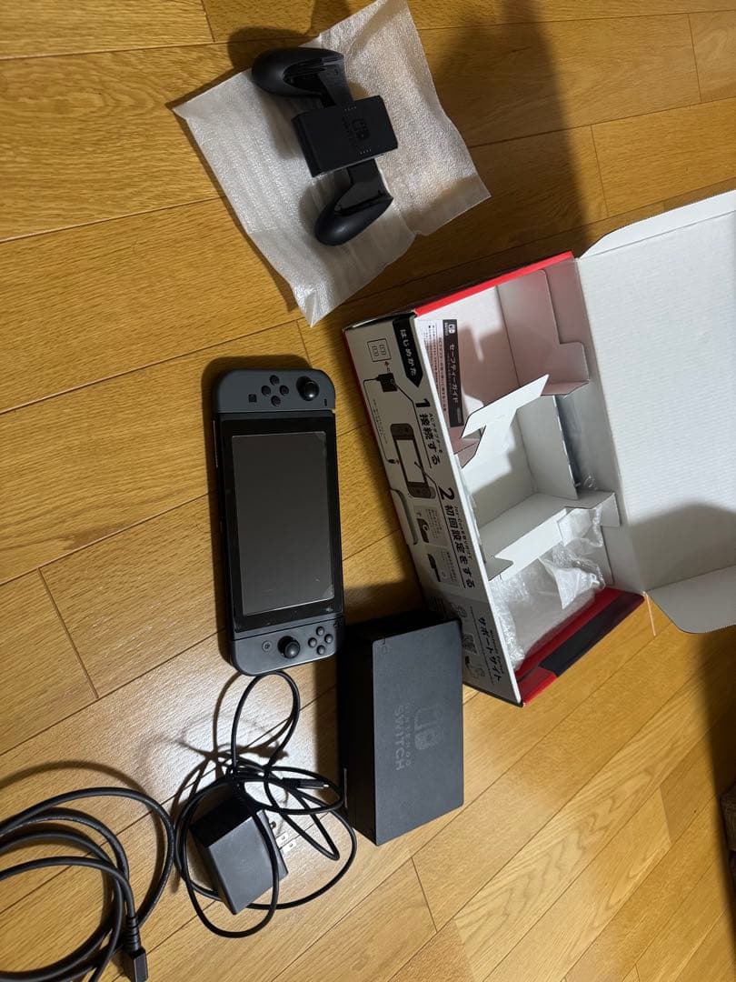 Nintendo Switch 本体 グレー ACアダプター付きジャンク品
