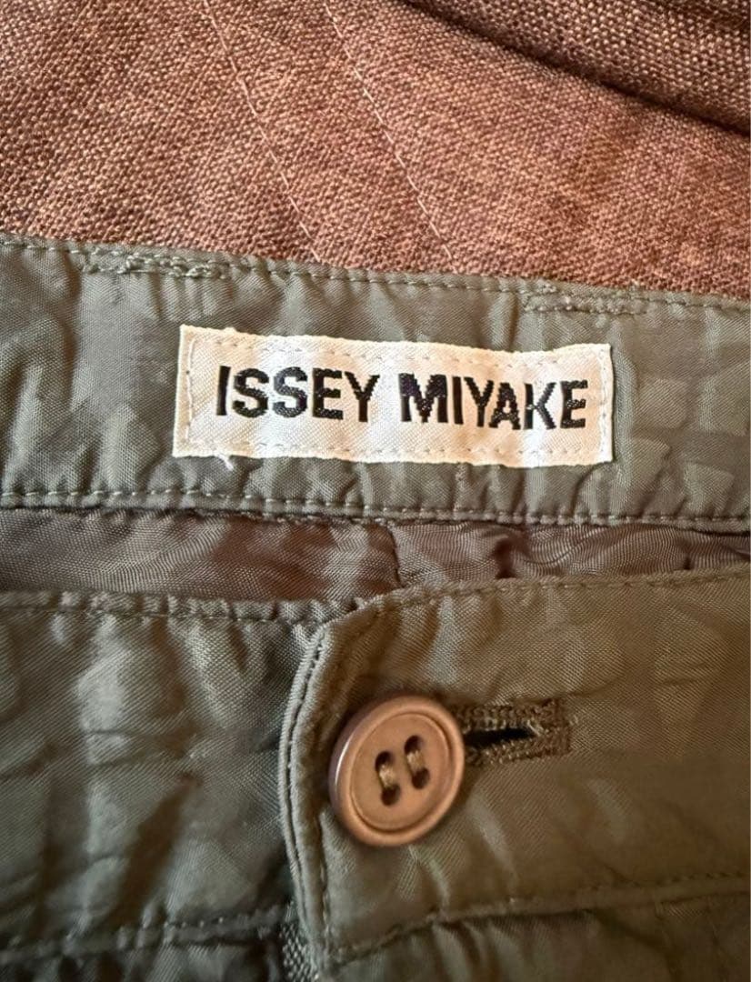 ISSEY MIYAKE ワークパンツ オリーブグリーン archive