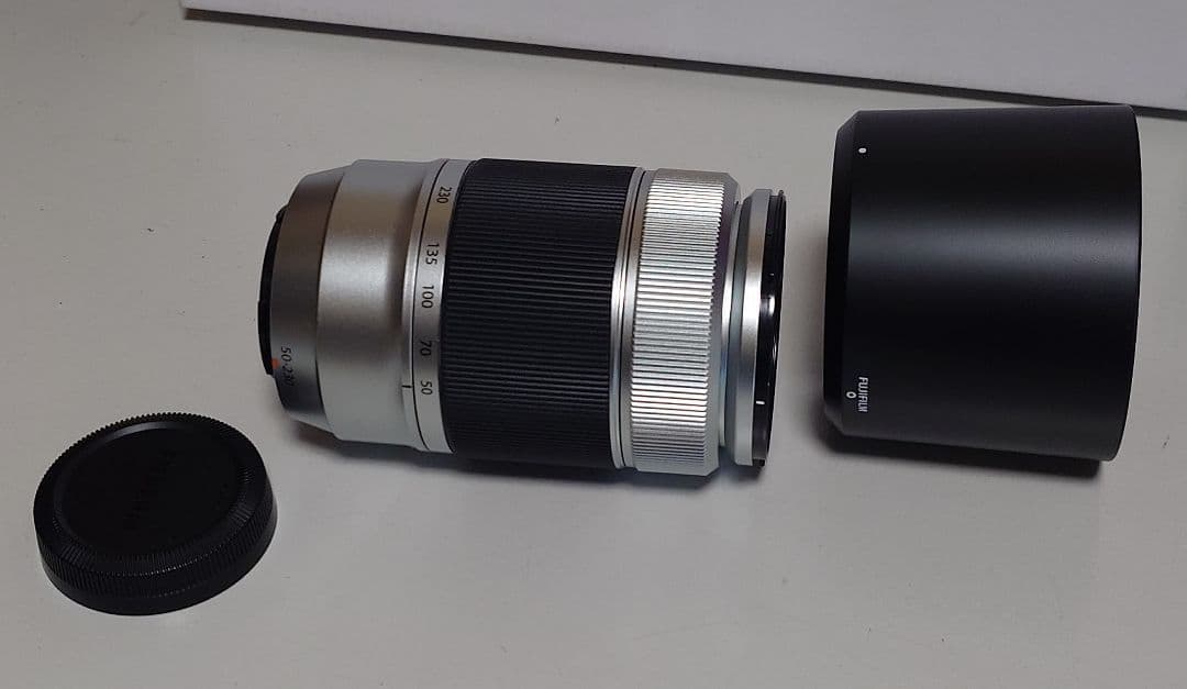 【超美品】Fujifilm XC50-230mm OIS ズームレンズ シルバー