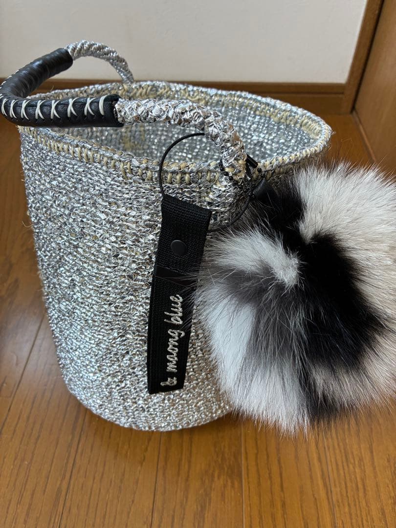 meong blue かごバッグ　ファーつき