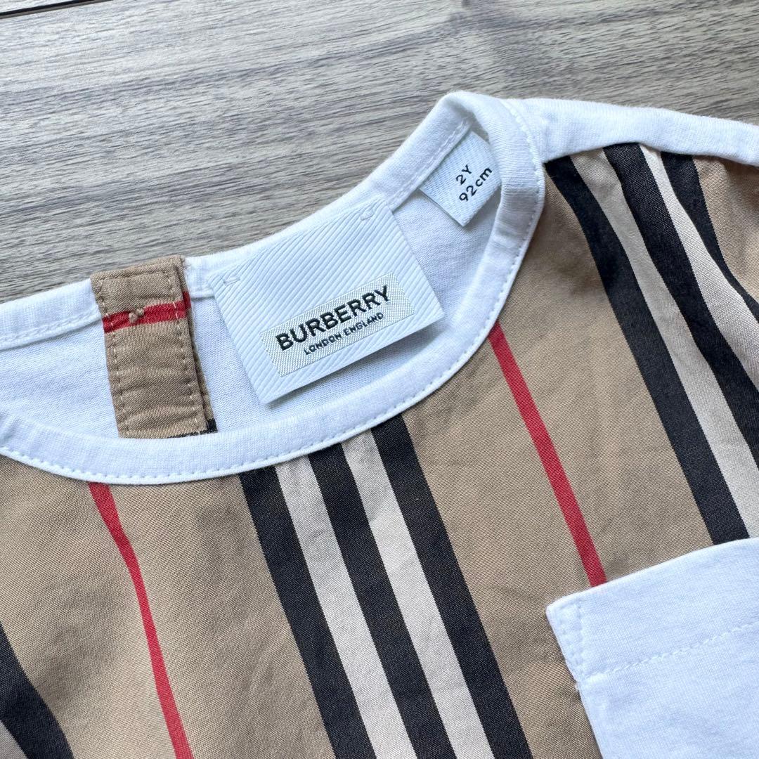専用です☆BURBERRYストライプ デザインTシャツ 2Y バーバリー