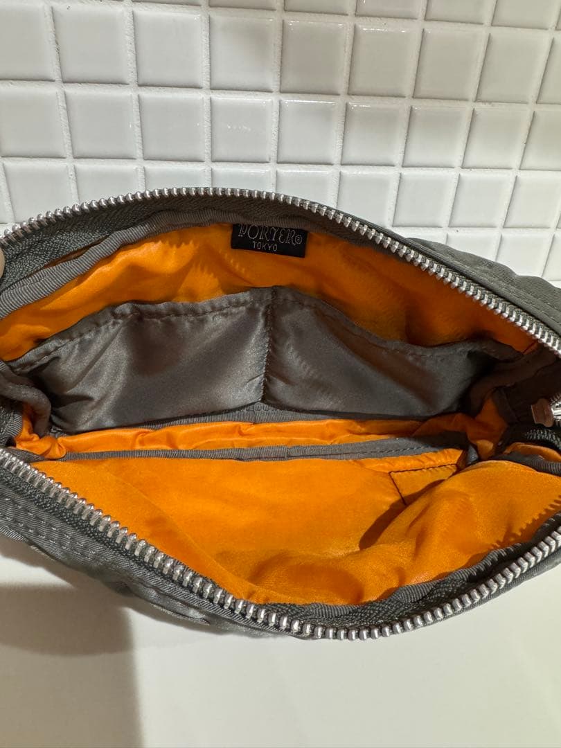 【美品】廃盤 大人気 ポーター PORTER タンカー ポーチ シルバーグレー