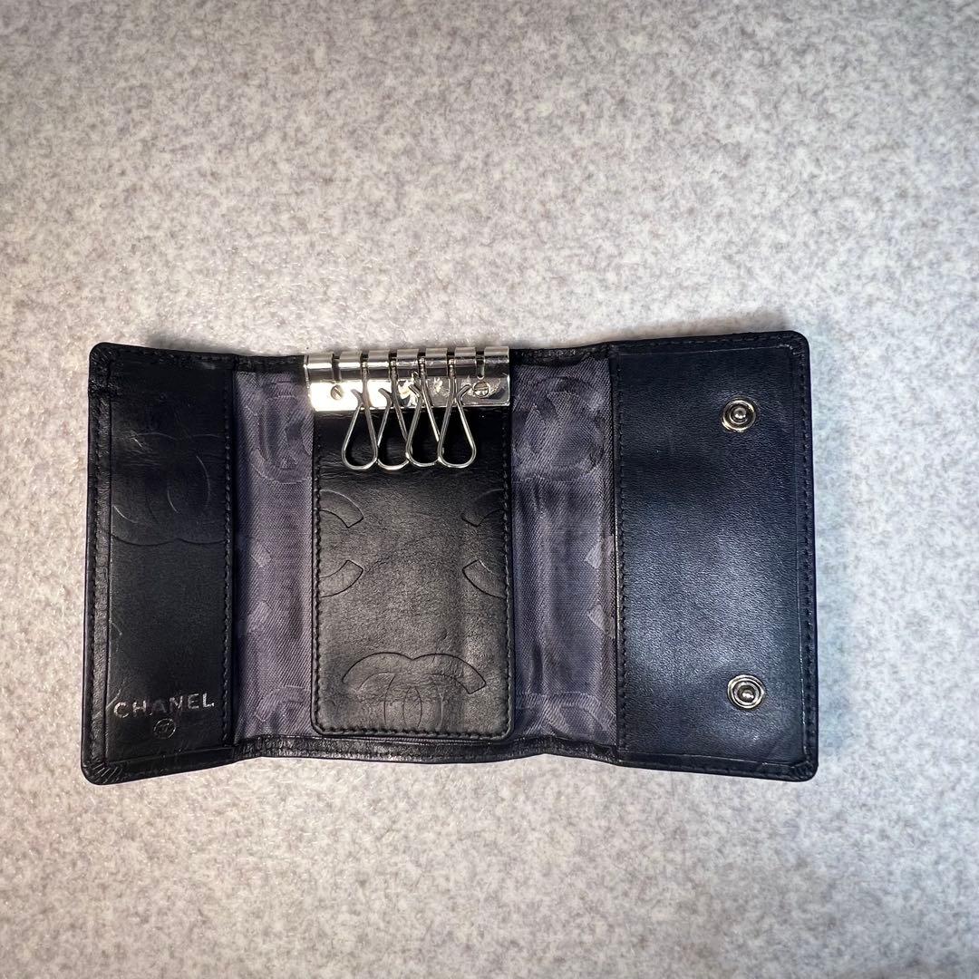 CHANEL ブラック カンボンライン4連キーケース