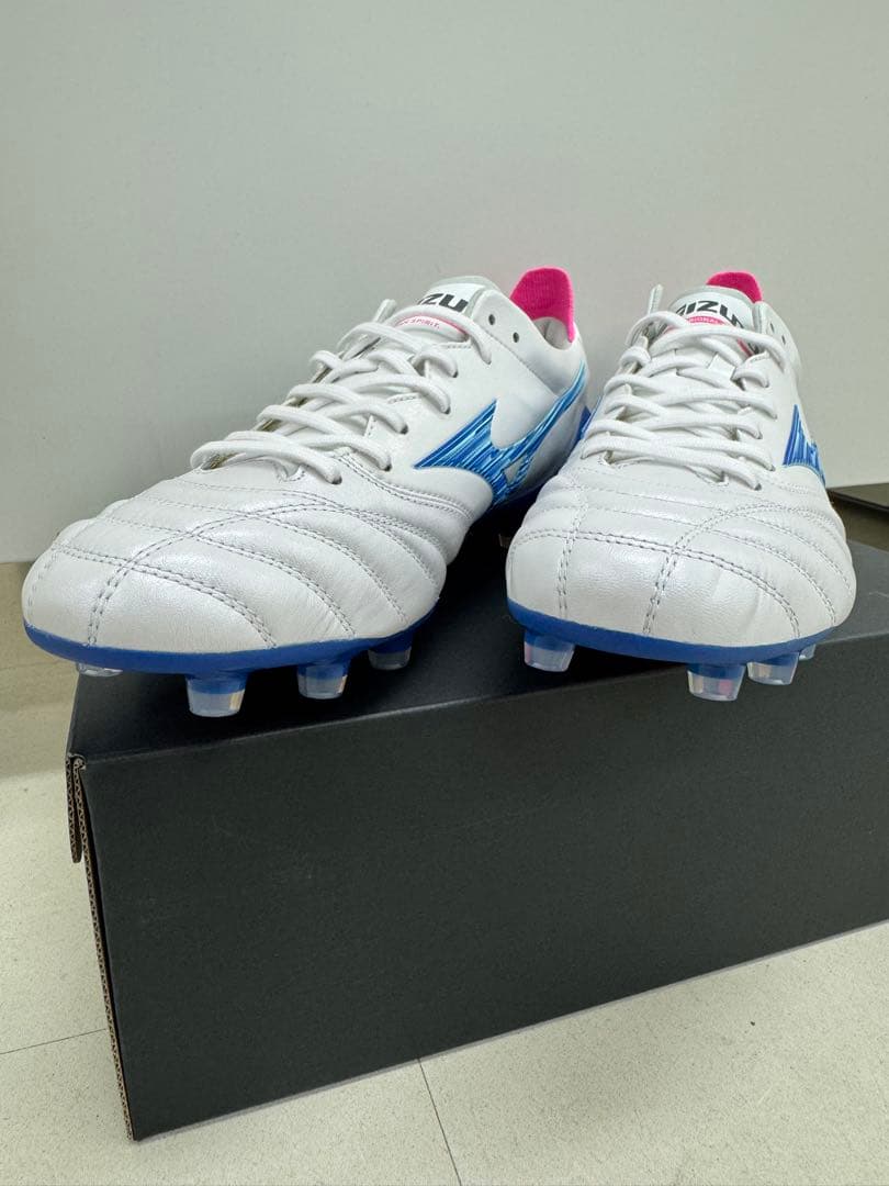 【新品】モレリアネオ4 26.0cm アーバン・エレクトリック・パック