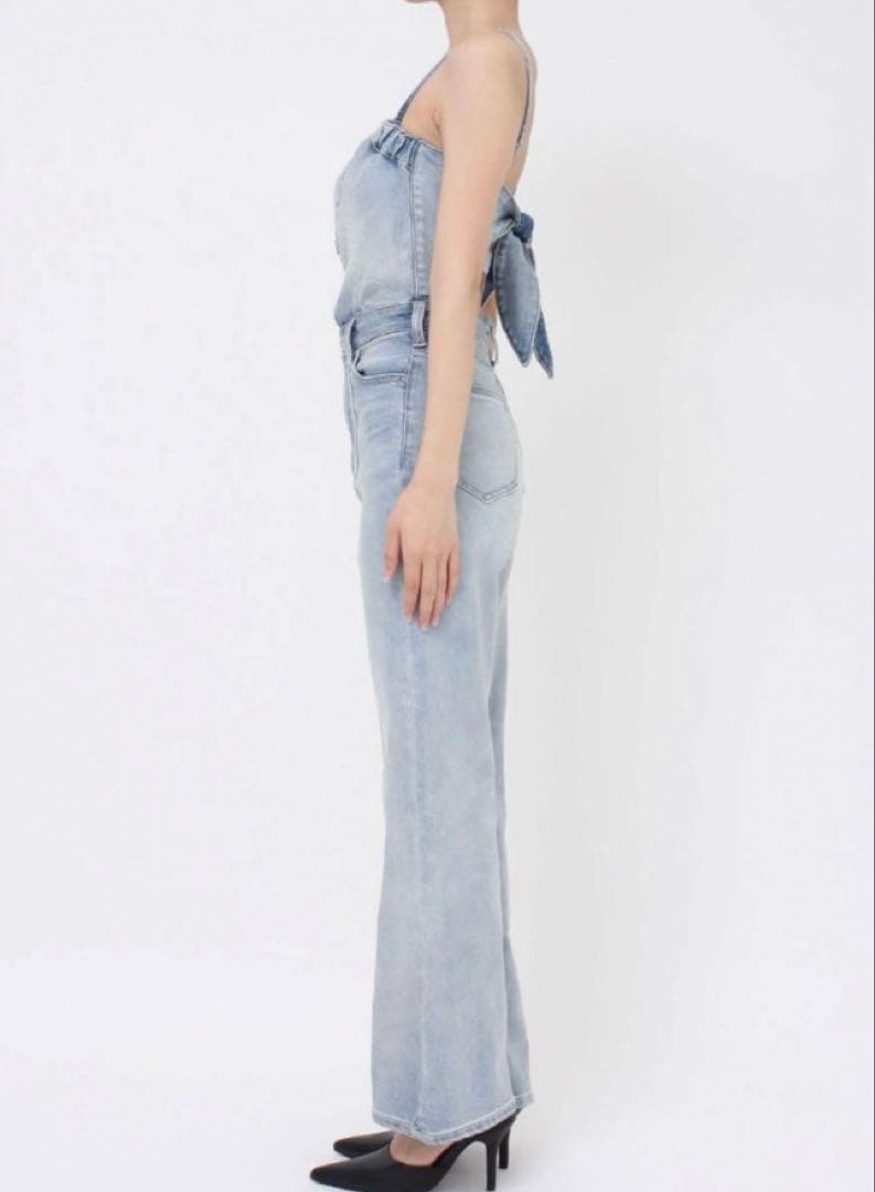 GYDA BACKリボンデニムロンパース ライトブルー