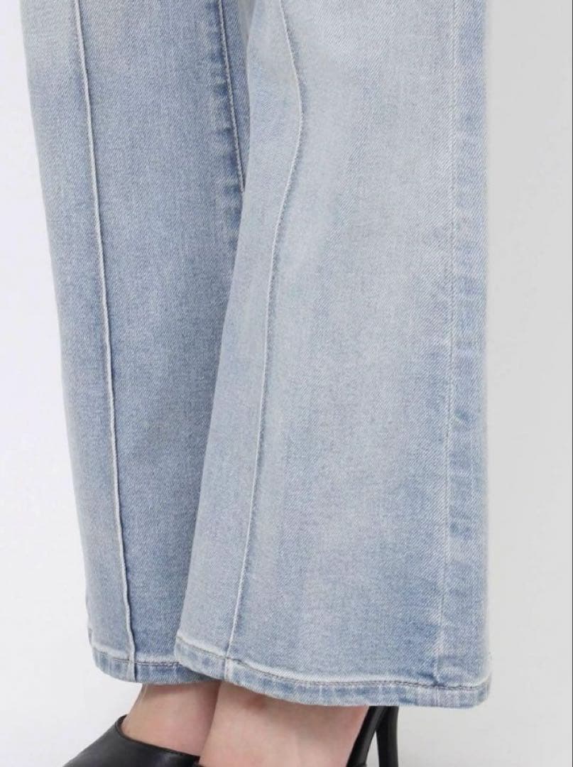 GYDA BACKリボンデニムロンパース ライトブルー