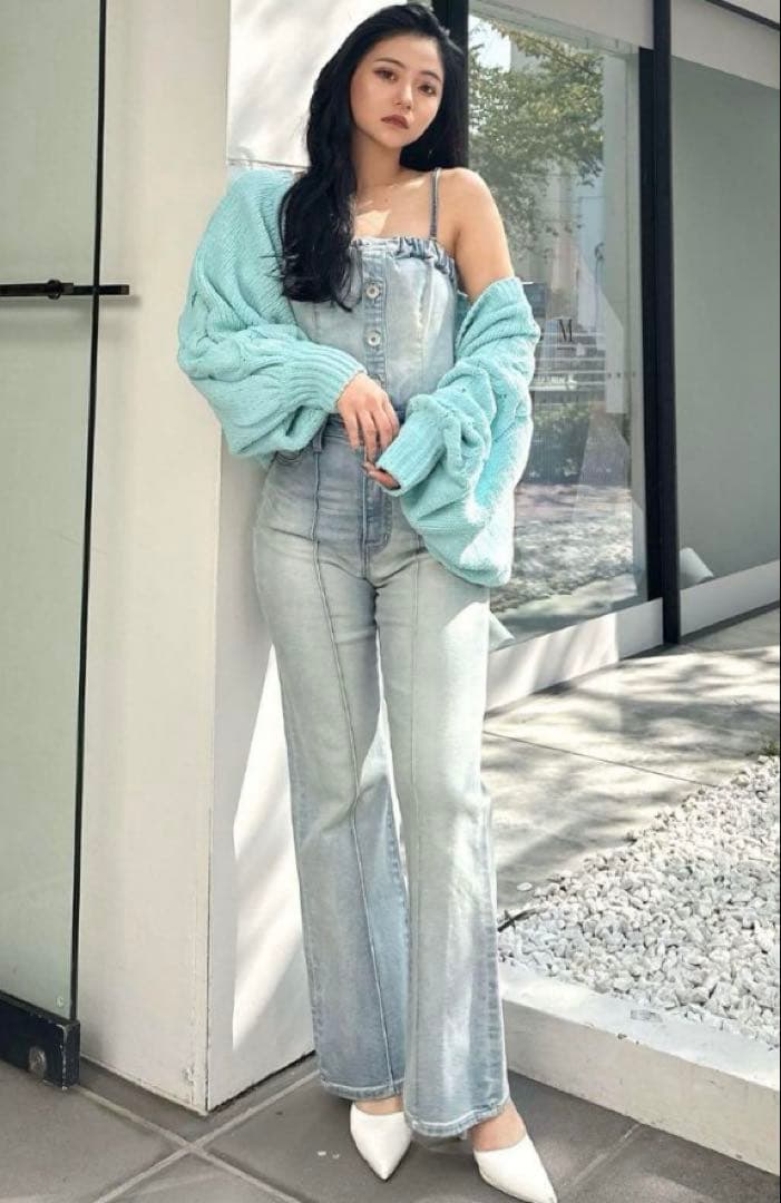 GYDA BACKリボンデニムロンパース ライトブルー