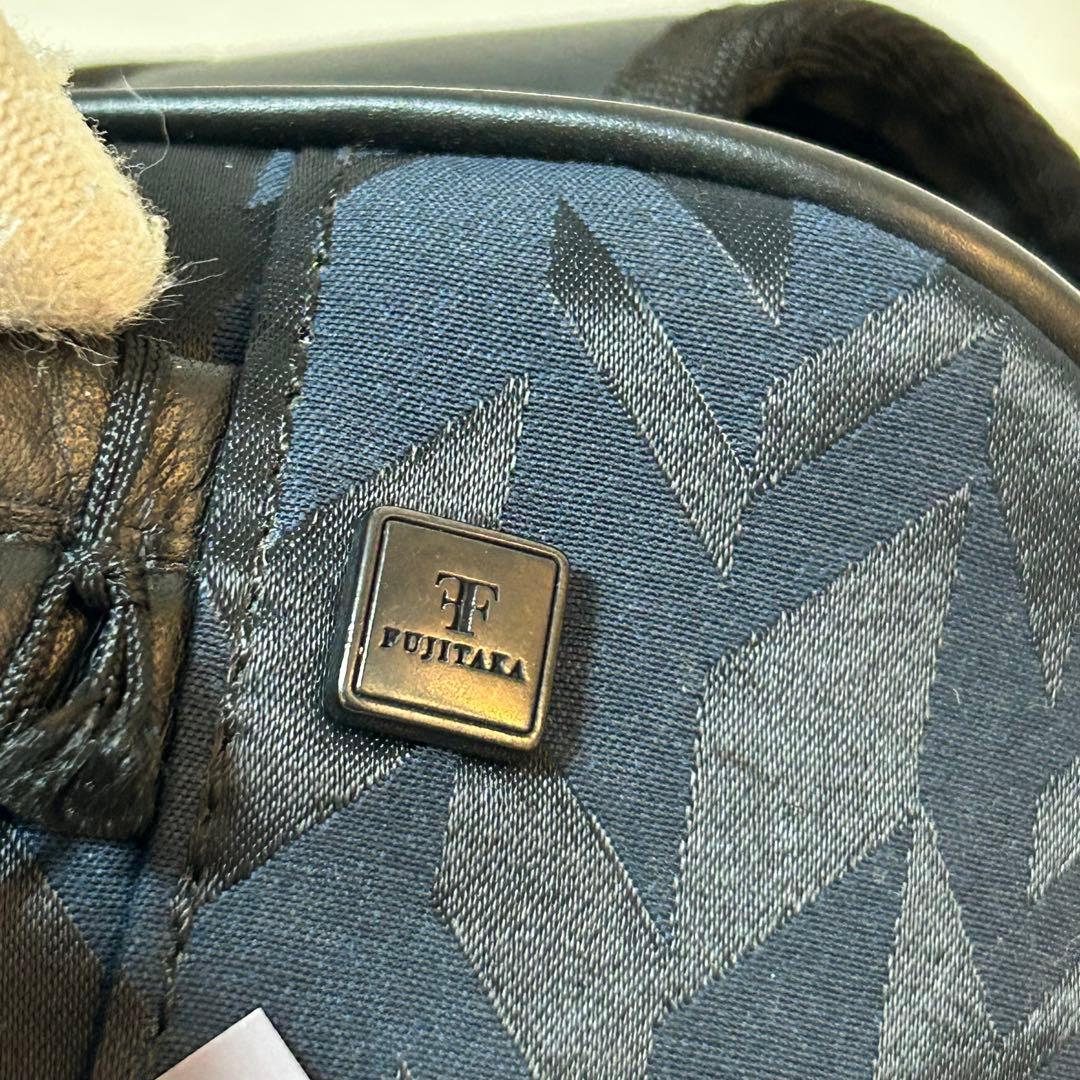 【新品タグ付き✨幾何学模様/希少】フジタカ　リュック　ネイビー　大容量　男女兼用