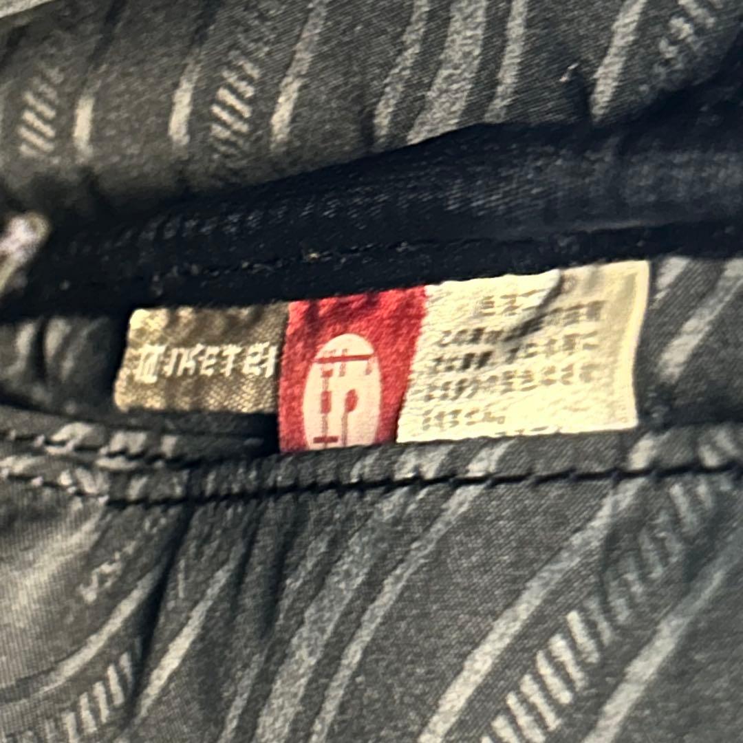 【新品タグ付き✨幾何学模様/希少】フジタカ　リュック　ネイビー　大容量　男女兼用