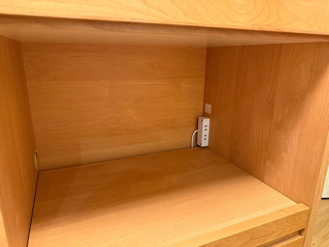 【美品】 リビングハウス キッチンカウンター 2019年製 家具 棚 ボード