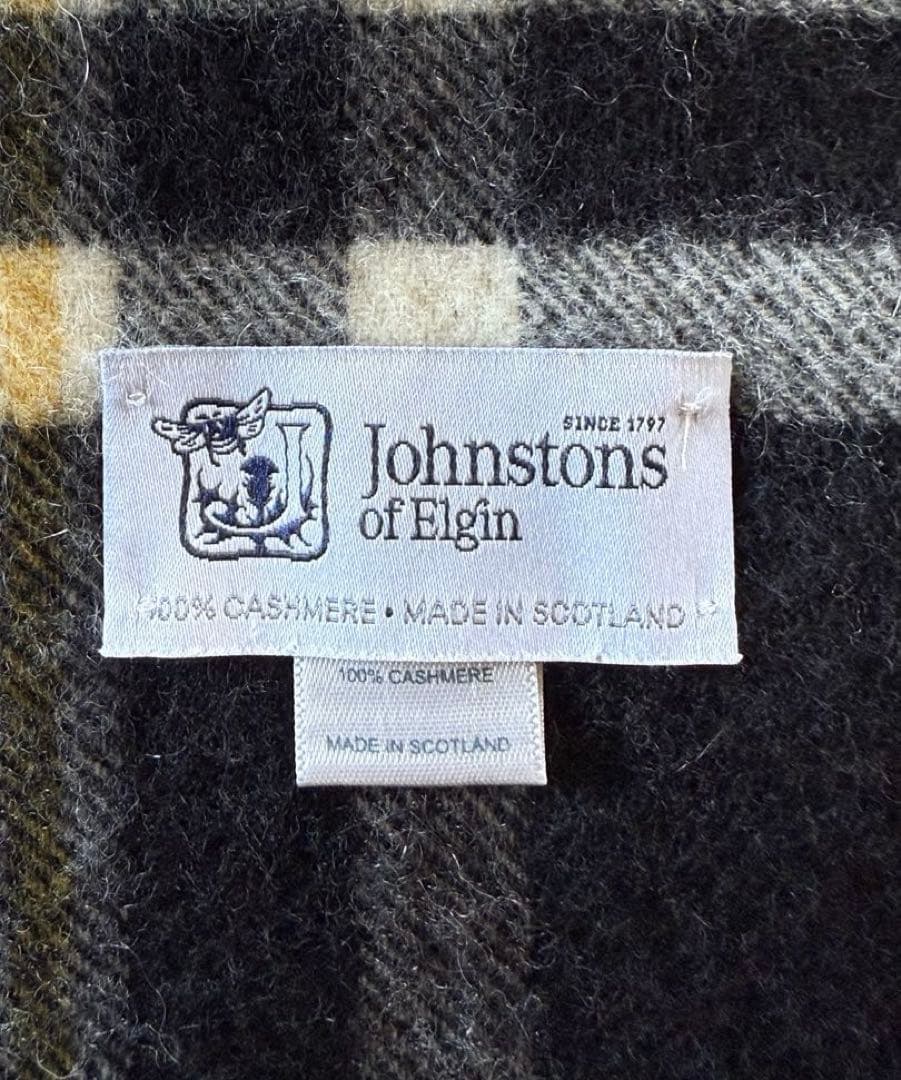 【Johnstons of Elgin】　カシミヤ チェックストール