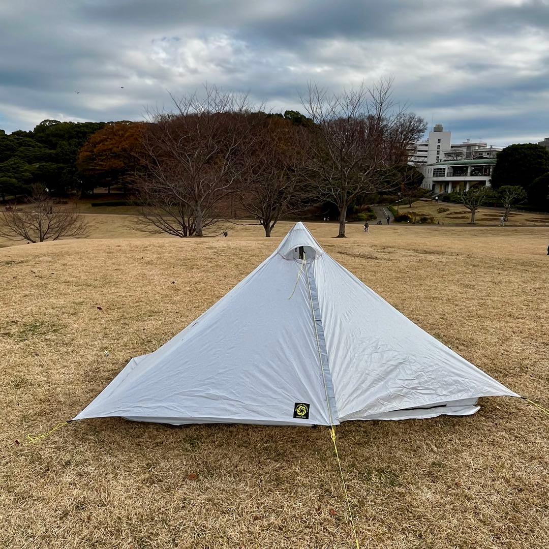 Six Moon Designs Lunar Solo 純正カーボンポール付き