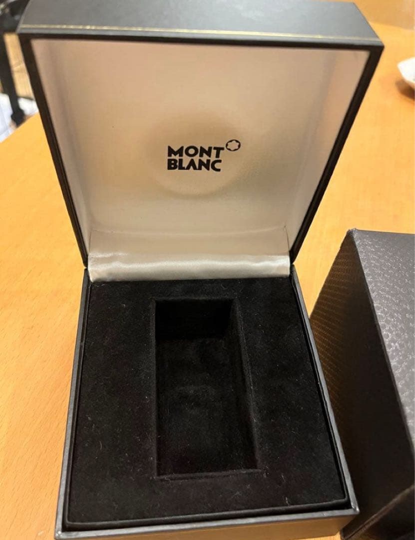 金城年末年始おん　MONTBLANC タイムウォーカー自動巻き