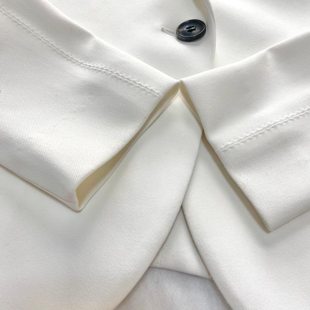 完売品 美品 ベイジ 2023年 LUIZA ルイーザ テーラードジャケット 白