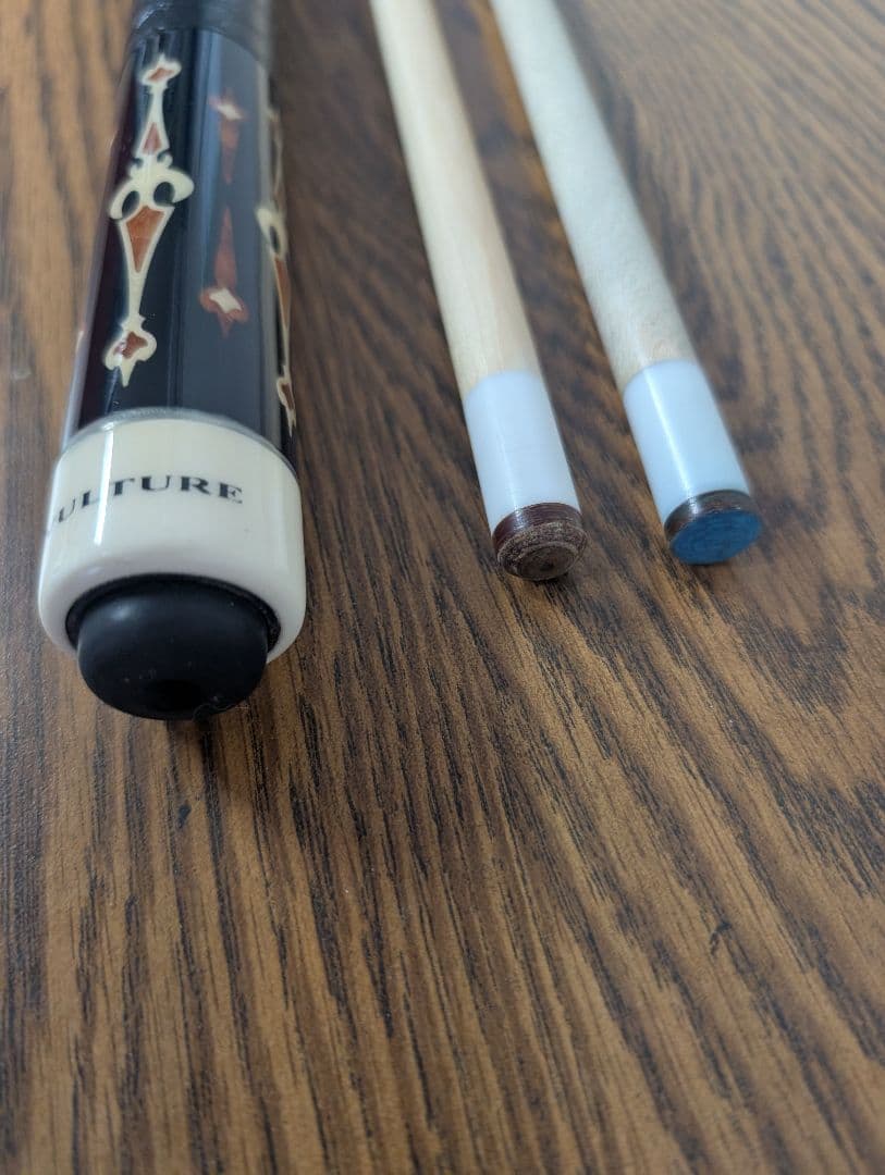 ビリヤードキューVULTURE