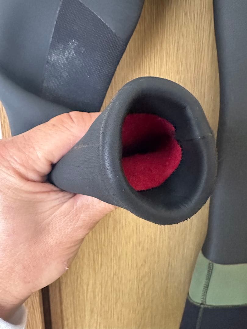 【状態良好】値下げ中！axxeclassic 裏起毛ウェット　セミドライ