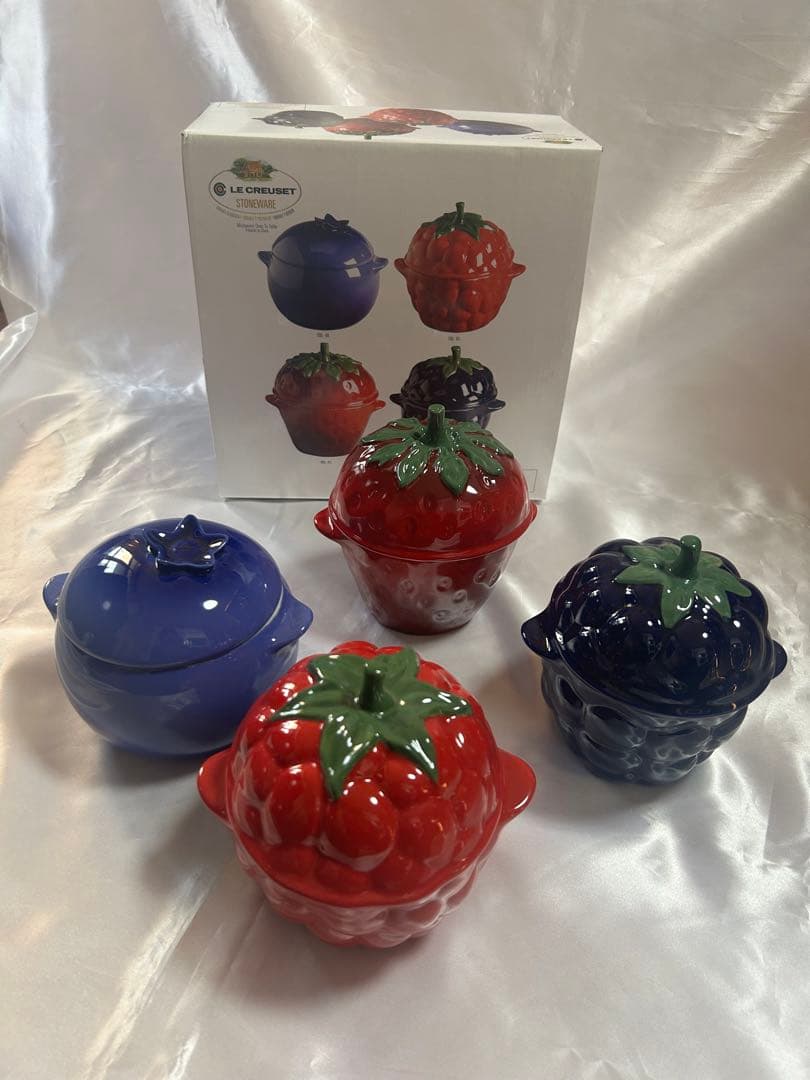 ル・クルーゼ　ストーンウェア 4個セット