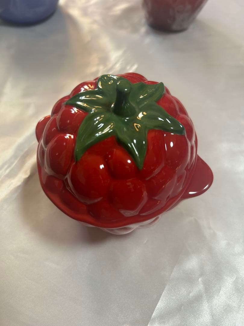 ル・クルーゼ　ストーンウェア 4個セット