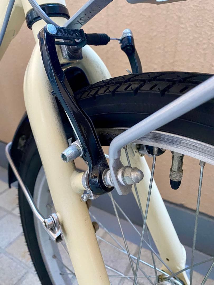 直接引き渡しコーダーブルーム　asson J20ホワイト。名古屋市栄