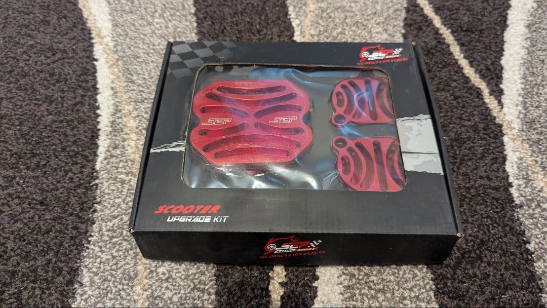 SEPレーシングスポーツ　シグナスX Bw's タペット、カムギアカバー新品赤