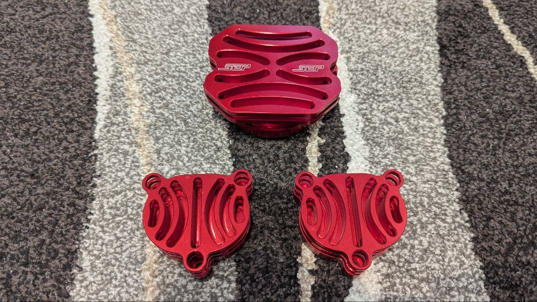 SEPレーシングスポーツ　シグナスX Bw's タペット、カムギアカバー新品赤