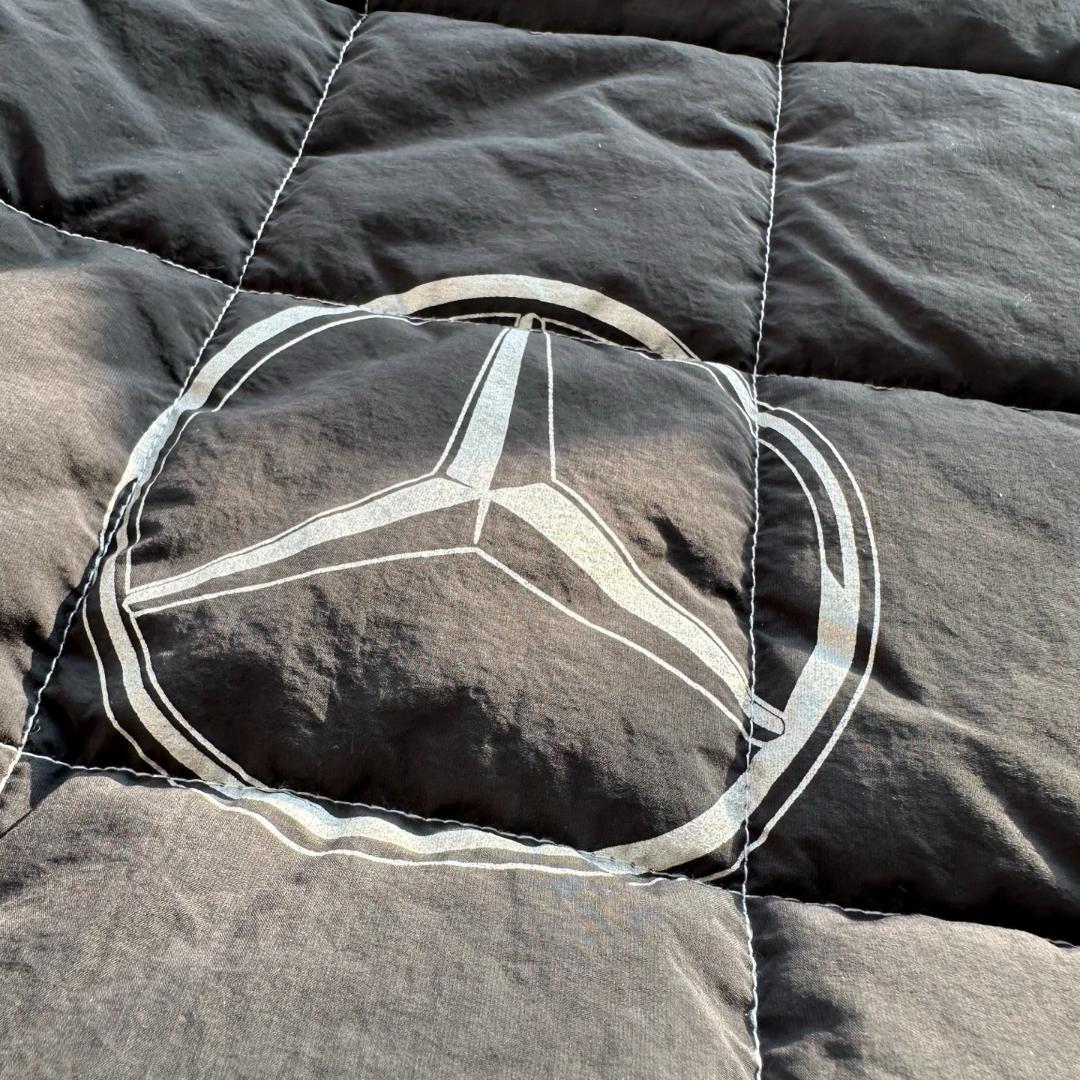 AD Originals×Bad Bunny×AMG F1 コラボジャケット