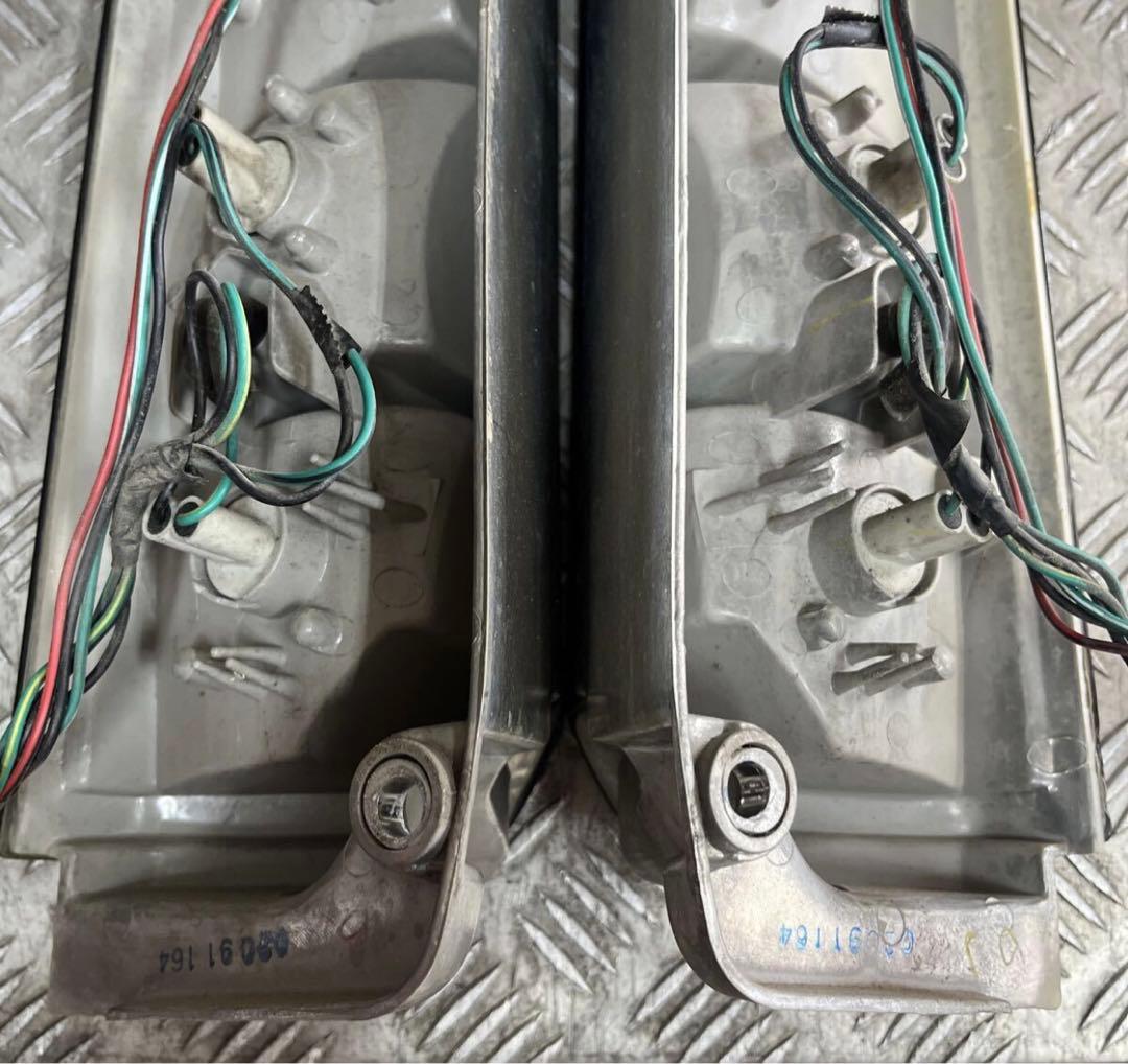 バモスLEDテールランプ 赤/クリア 配線コネクタ付き