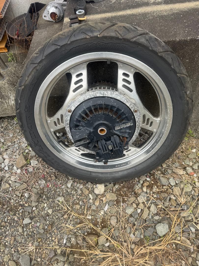 s*g様 CBX400、550リアホイル