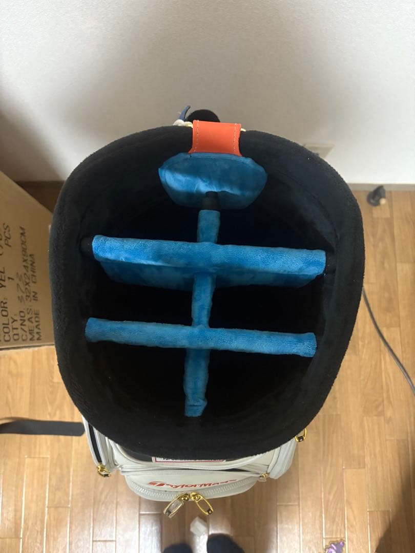 テーラーメイド　TaylorMade キャディバッグ