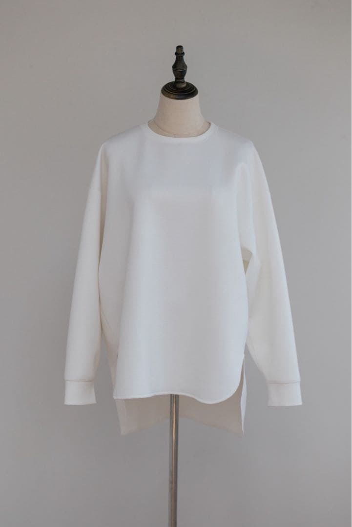 pois マシュマロプルオーバー white