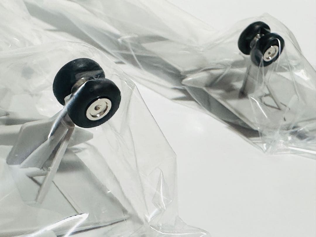 クロスウィング 1/100 A320 進撃の巨人 コラボ　未組立品