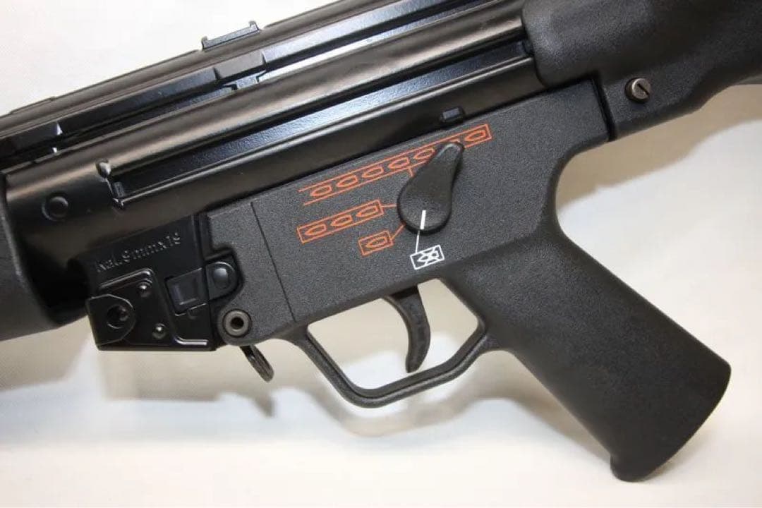 【中古・特価品】東京マルイ製　MP5　A4　次世代電動ガン