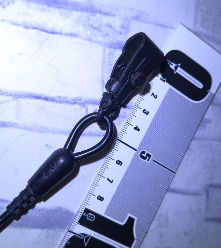 【新品未使用】警察 カールコード 拳銃 ランヤード 吊り紐 1個