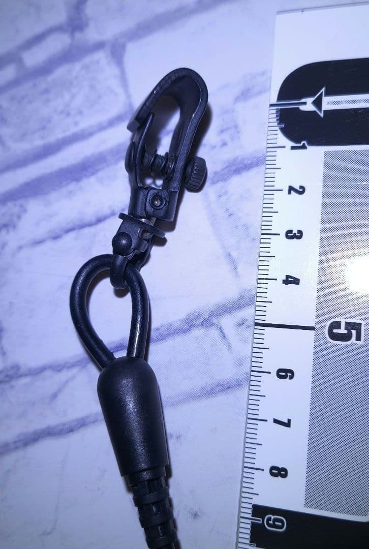 【新品未使用】警察 カールコード 拳銃 ランヤード 吊り紐 1個