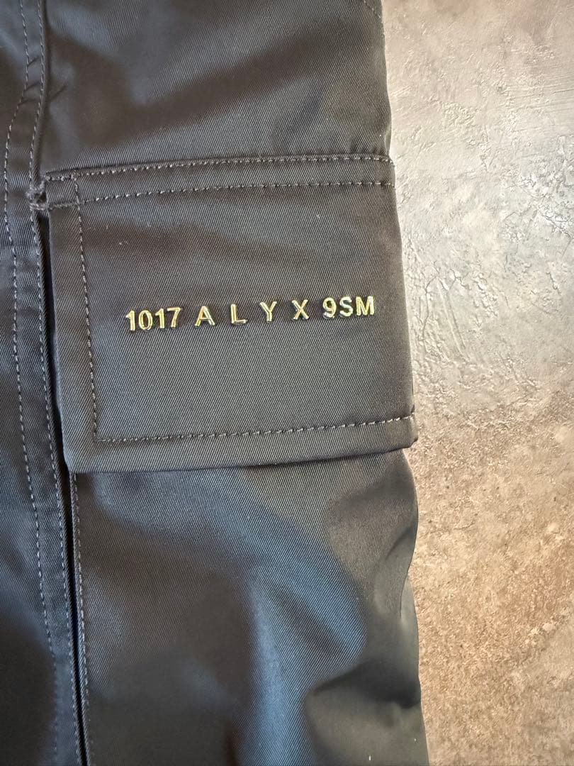 1017 ALYX 9SM TACTICAL SHORTS ショーツ