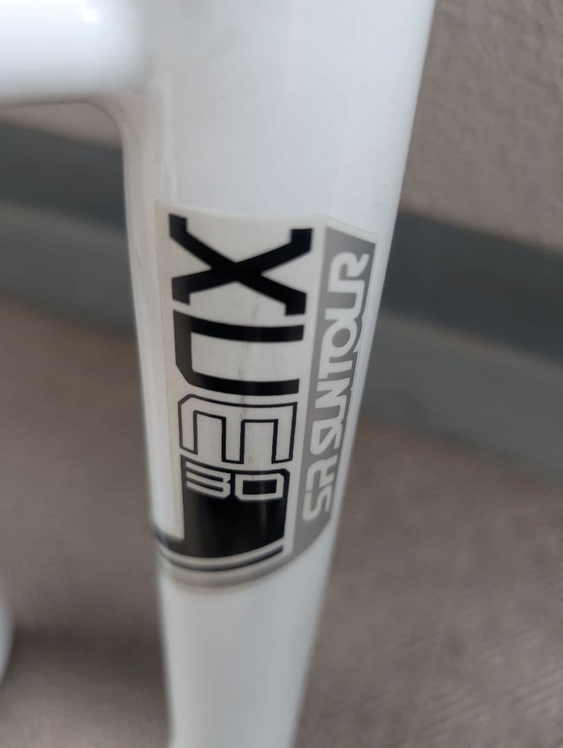 SRサンツアー xcm コイルサスペンション