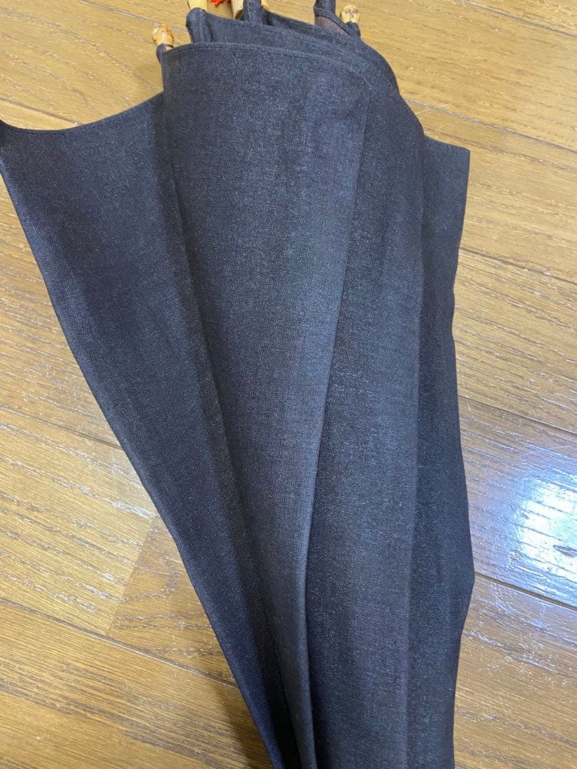 ツタエノヒガサ（長傘）麻：柿渋×泥染