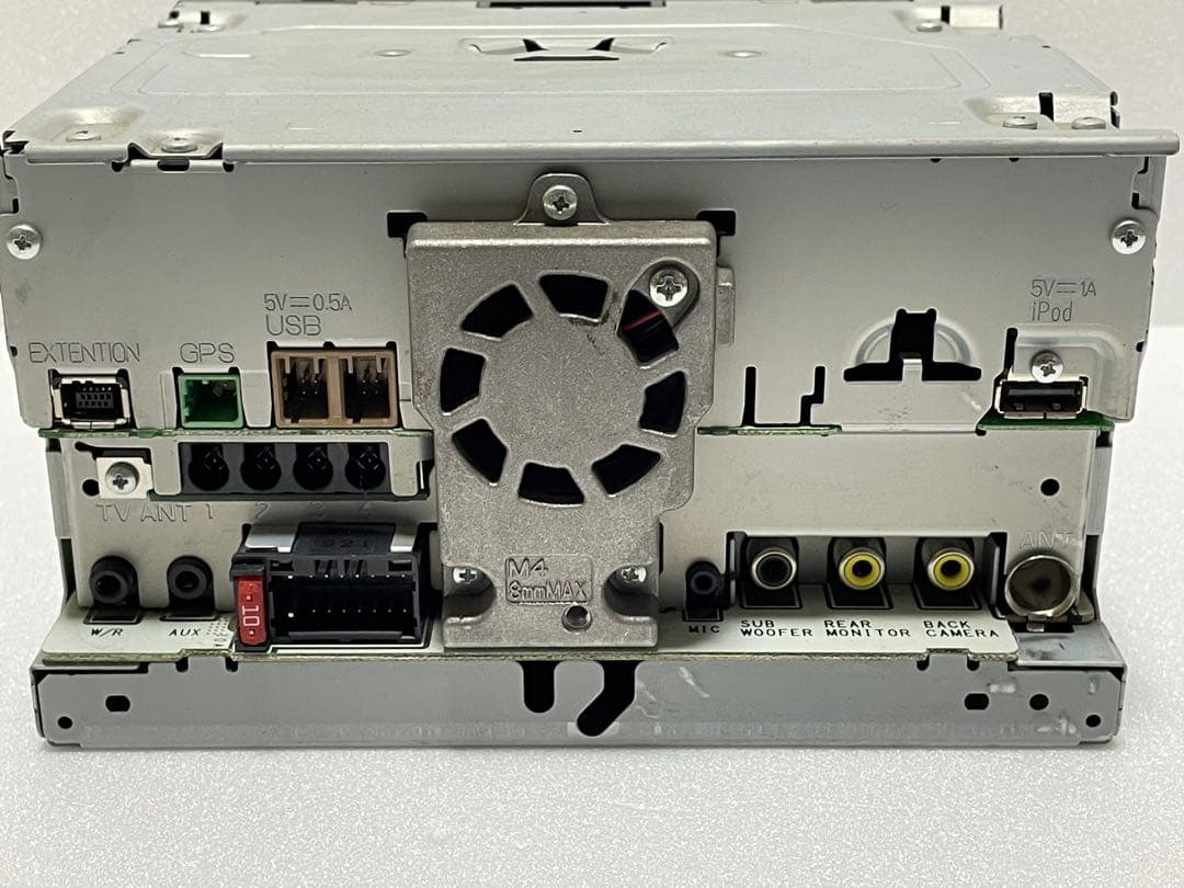 カロッツェリア AVIC-RZ77 フルセグ・DVD・CD・Bluetooth