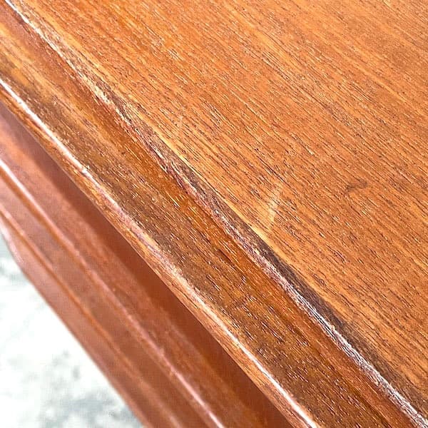 北欧ビンテージ　４段チェスト　ローチェスト　サイドボード　チーク材