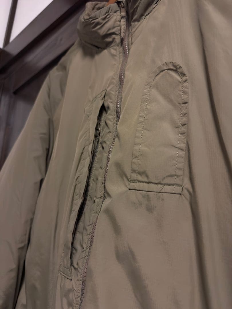 イギリス軍 pcs ダウンジャケット