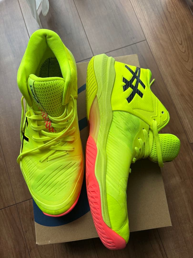 アシックス　バレーボールシューズ　28.0cm パリオリンピック　イエロー