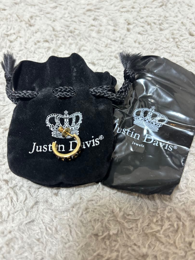 JUSTIN DAVIS HEAVEN'S PEAK ピアス　ゴールド　925